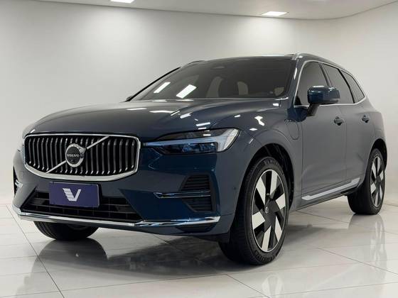 VOLVO XC60 2.0 T8 RECHARGE ULTRA AWD GEARTRONIC VOLVO XC60 2.0 T8 RECHARGE ULTRA AWD GEARTRONIC